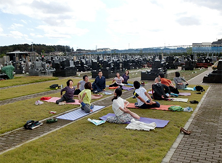 飾り巻き寿司調理風景